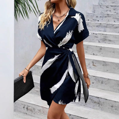 Robe Portefeuille à Imprimé – Col en V à Manches Courtes